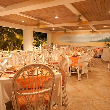 Coco Reef Resort & Spa Crown Point Extérieur photo