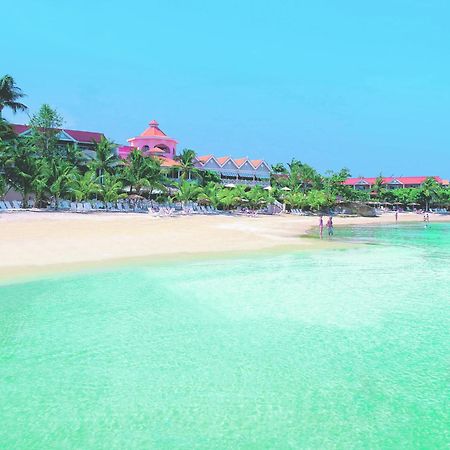 Coco Reef Resort & Spa Crown Point Extérieur photo