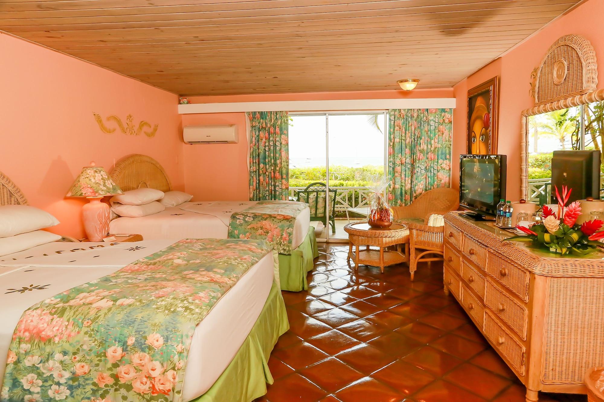 Coco Reef Resort & Spa Crown Point Extérieur photo