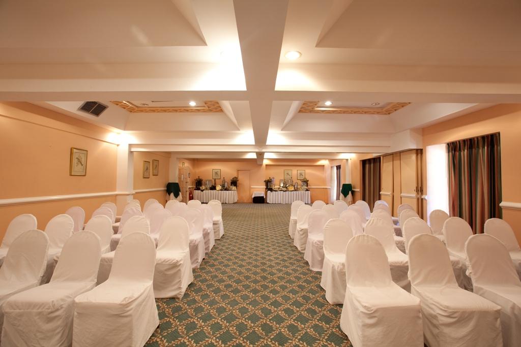 Coco Reef Resort & Spa Crown Point Extérieur photo