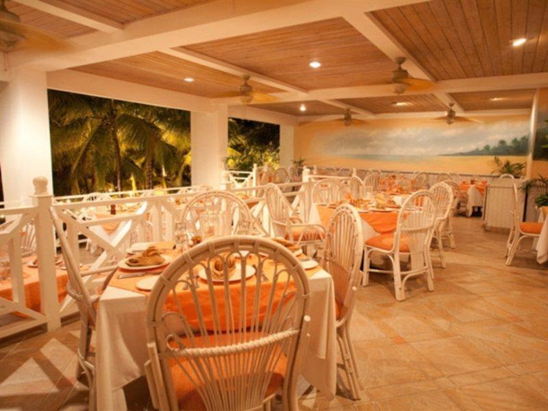 Coco Reef Resort & Spa Crown Point Extérieur photo